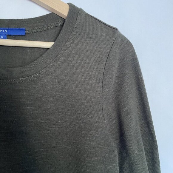 Apt. 9 forest green 3/4 sleeves knit style top women's size small circle neck - Picture 2 of 7